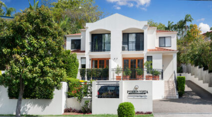 3/7 Indooroopilly Rd Taringa , QLD 4068 Australia