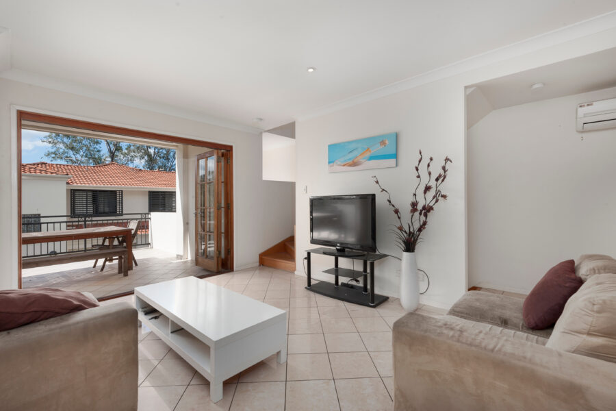 3/7 Indooroopilly Rd Taringa , QLD 4068 Australia