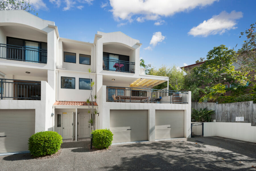 3/7 Indooroopilly Rd Taringa , QLD 4068 Australia