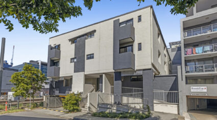 15 Primrose St Bowen Hills , QLD 4006 Australia