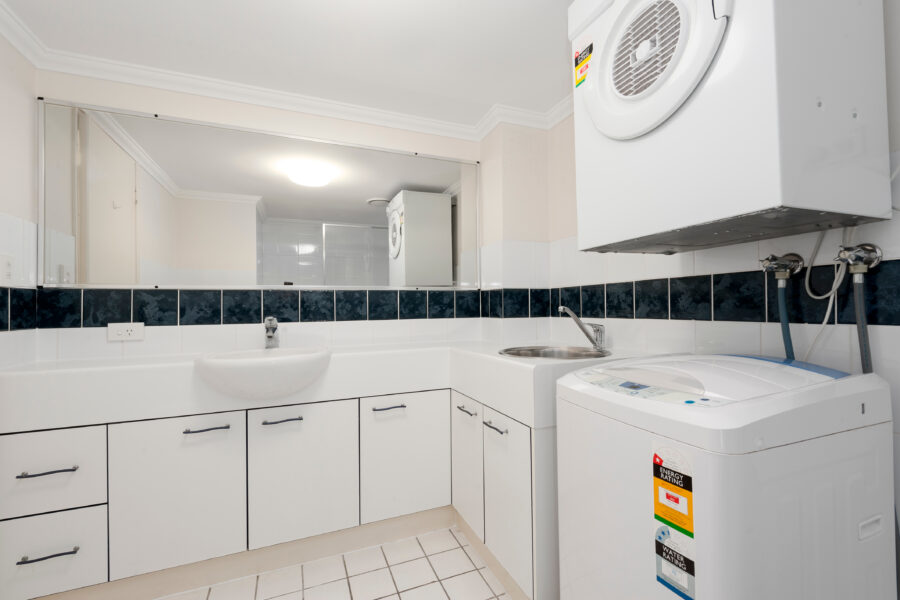 304A/7 Sheehan Street Milton , QLD 4064