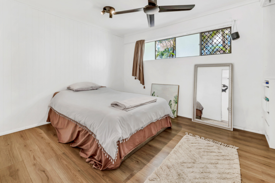 3/2315 Gold Coast Hwy Mermaid Beach , QLD 4218 Australia