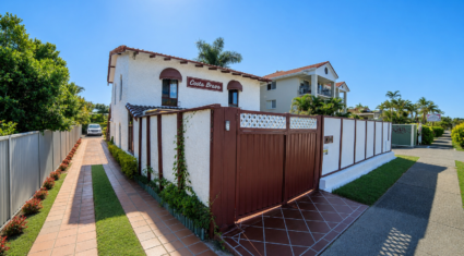 3/2315 Gold Coast Hwy Mermaid Beach , QLD 4218 Australia
