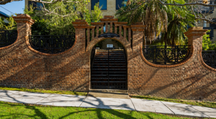 13/304 Harcourt St Teneriffe , QLD 4005 Australia