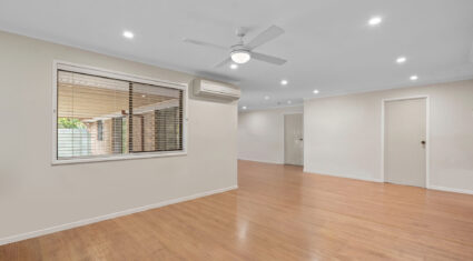 6 Codford Pl Chapel Hill , QLD 4069 Australia