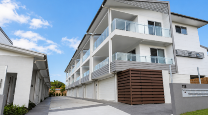 8/118 Jones Rd Carina Heights , QLD 4152 Australia