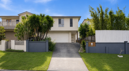 124 Waverley Rd Camp Hill , QLD 4152 Australia