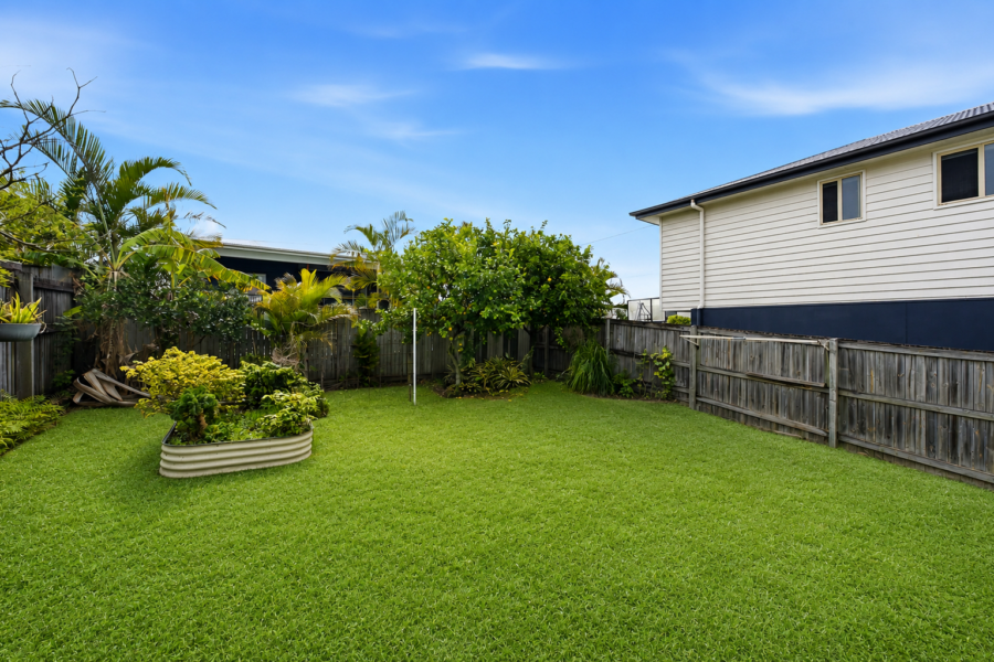 124 Waverley Rd Camp Hill , QLD 4152 Australia