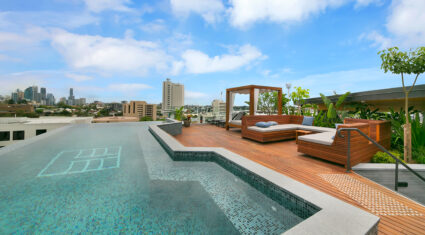 303/17 Gibbon St Woolloongabba , QLD 4102 Australia