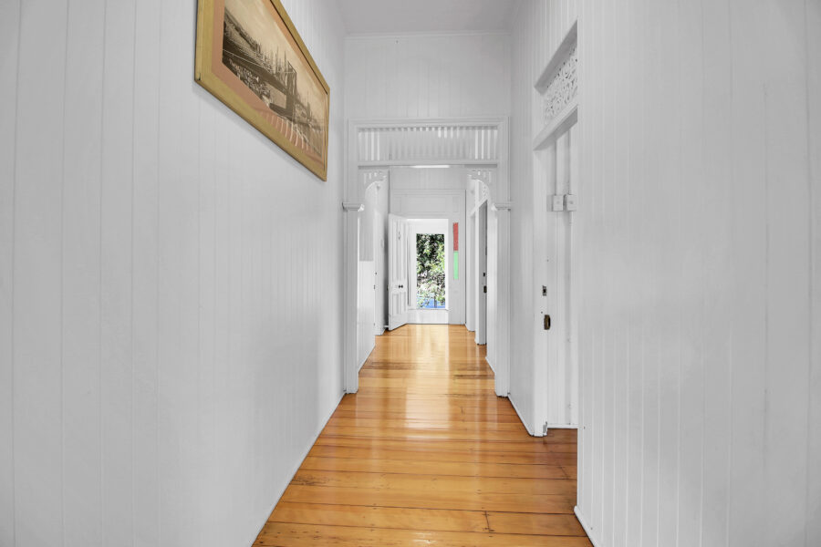 213 Shafston Ave Kangaroo Point , QLD 4169 Australia