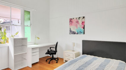 213 Shafston Ave Kangaroo Point , QLD 4169 Australia
