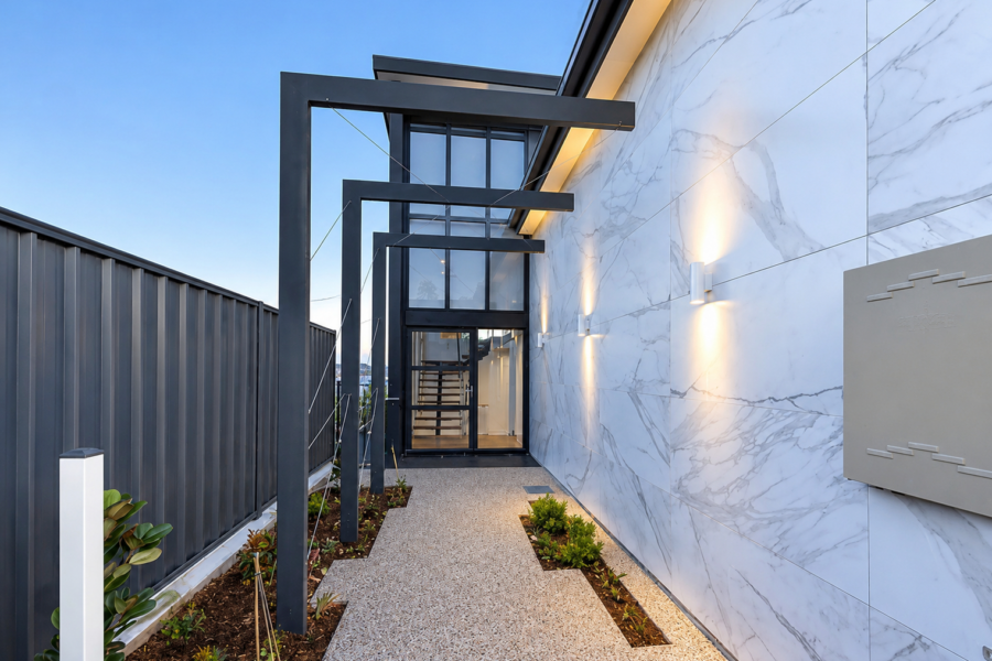 12 Redwood St Stafford Heights , QLD 4053 Australia