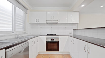 9A Priory Street Indooroopilly , QLD 4068 Australia