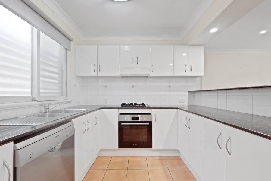 9A Priory Street Indooroopilly , QLD 4068 Australia