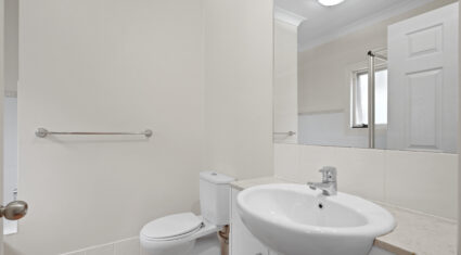 9A Priory Street Indooroopilly , QLD 4068 Australia
