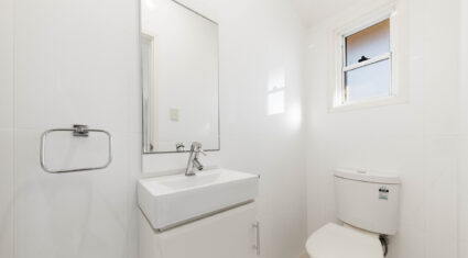 124 Eyre St Mount Gravatt East , QLD 4122 