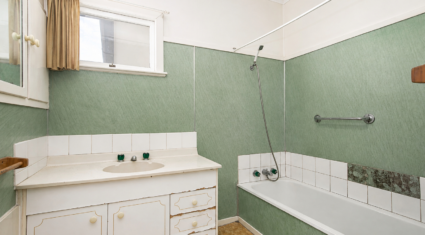 6 Playfield St Chermside , QLD 4032 Australia
