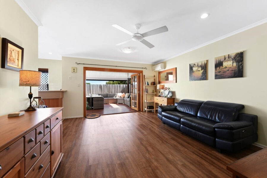 2/139 Pring Street Hendra , QLD 4011