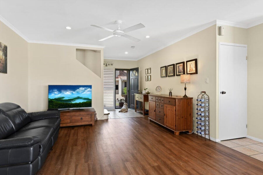 2/139 Pring Street Hendra , QLD 4011