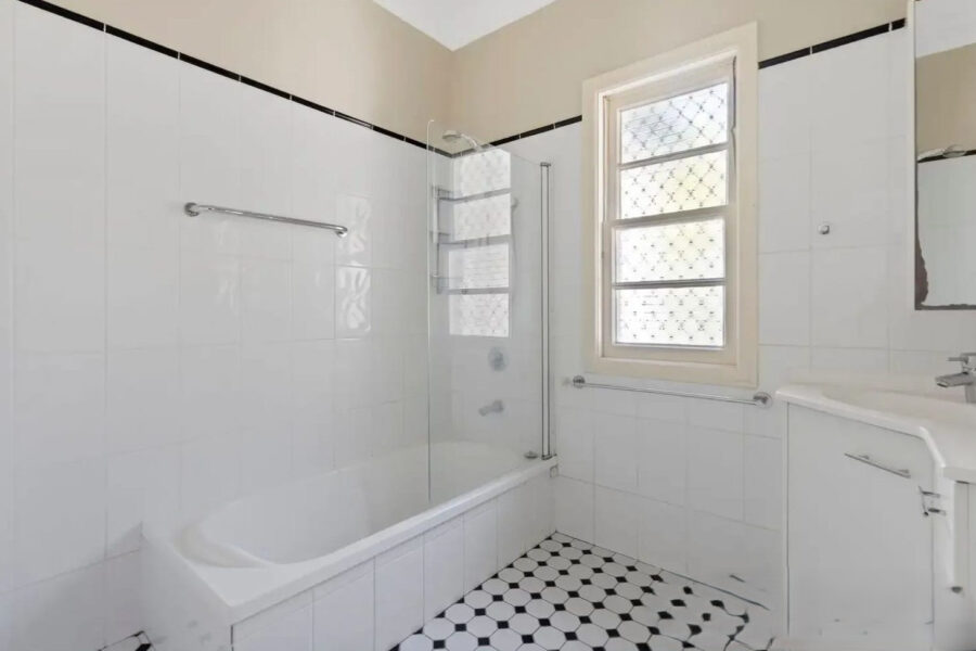 2 Kallara Ave Ipswich , QLD 4305 