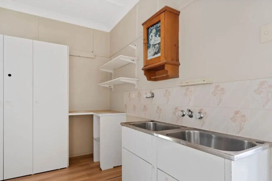 2 Kallara Ave Ipswich , QLD 4305 