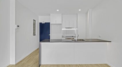 15/27 Lumley St Upper Mount Gravatt , QLD 4122 Australia
