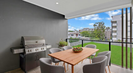 15/27 Lumley St Upper Mount Gravatt , QLD 4122 Australia