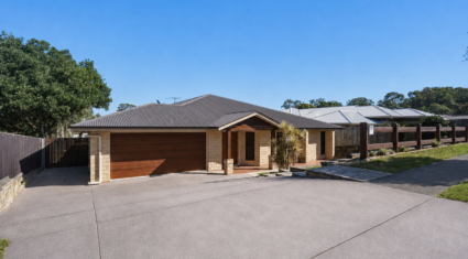 8 Busby St Algester , QLD 4115 Australia