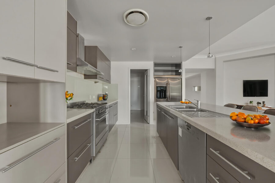 8 Busby St Algester , QLD 4115 Australia