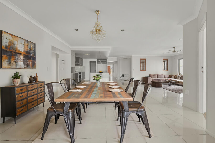 8 Busby St Algester , QLD 4115 Australia