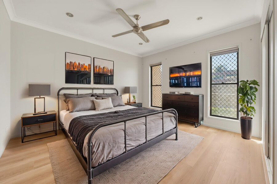 8 Busby St Algester , QLD 4115 Australia