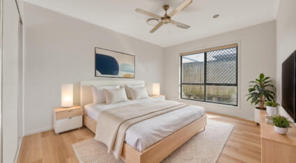 8 Busby St Algester , QLD 4115 Australia