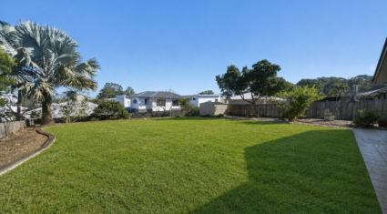 8 Busby St Algester , QLD 4115 Australia