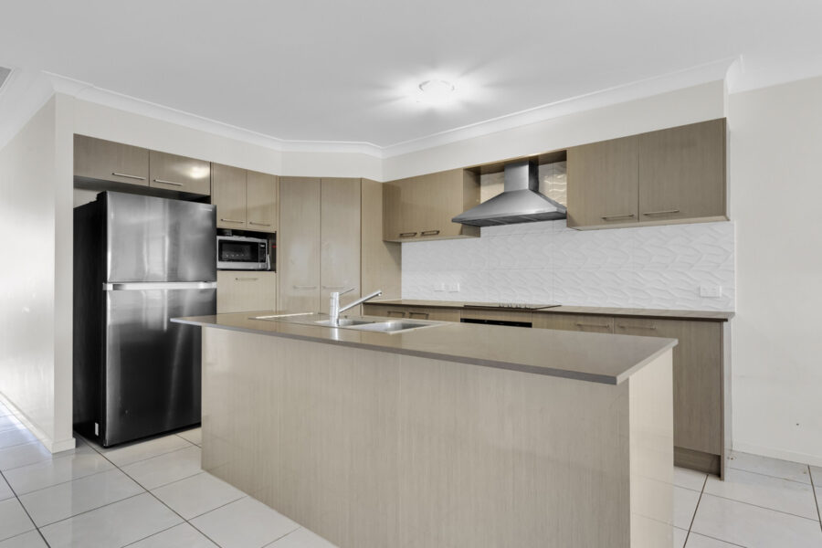 55 Morden Street Sunnybank Hills , QLD 4109