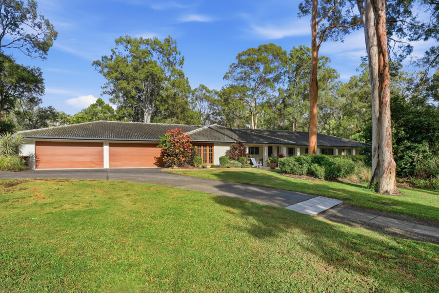 117 Idonia St BRIDGEMAN DOWNS , QLD 4035 AU