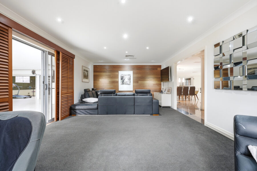 117 Idonia St BRIDGEMAN DOWNS , QLD 4035 AU