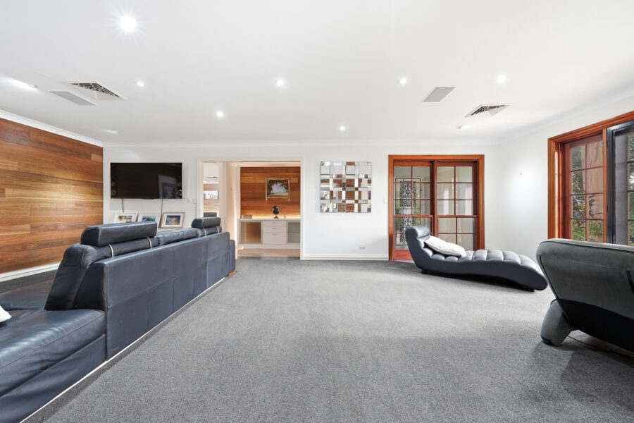 117 Idonia St BRIDGEMAN DOWNS , QLD 4035 AU