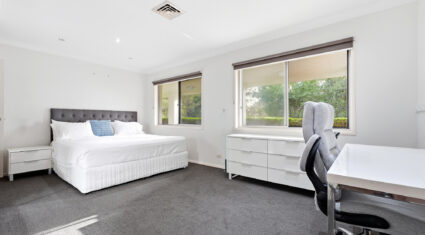 117 Idonia St BRIDGEMAN DOWNS , QLD 4035 AU