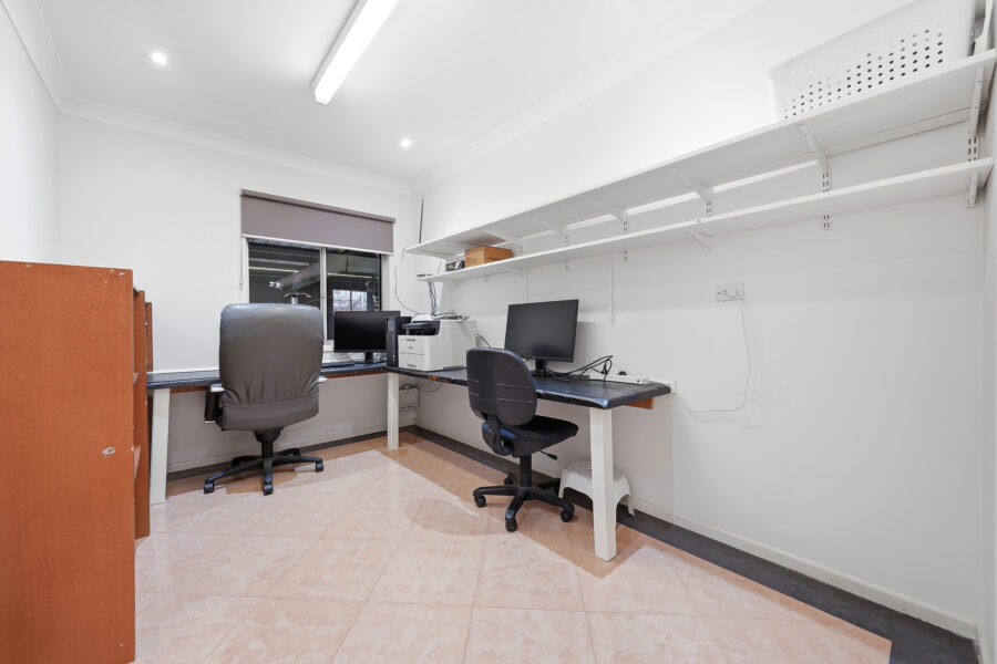 117 Idonia St BRIDGEMAN DOWNS , QLD 4035 AU