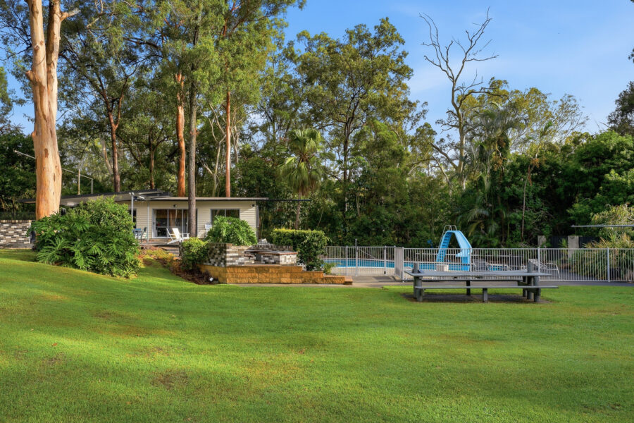 117 Idonia St BRIDGEMAN DOWNS , QLD 4035 AU
