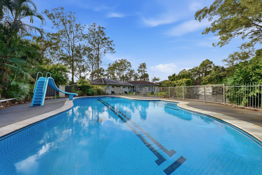 117 Idonia St BRIDGEMAN DOWNS , QLD 4035 AU