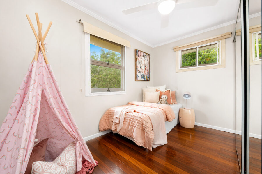 65 Walkers Way NUNDAH , QLD 4012 AU