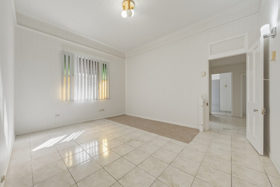 1/46 Carl St WOOLLOONGABBA , QLD 4102 AU