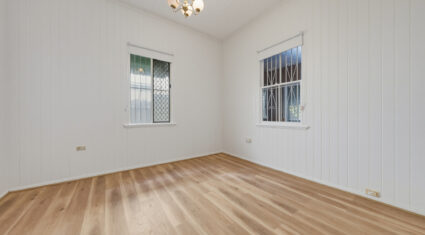 1/46 Carl St WOOLLOONGABBA , QLD 4102 AU