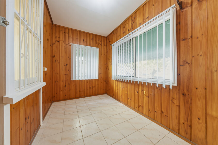 1/46 Carl St WOOLLOONGABBA , QLD 4102 AU