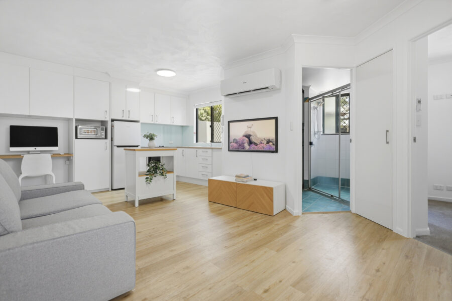 1/12 Sheehan St MILTON , QLD 4064 AU