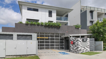 10/45 Clarence Road INDOOROOPILLY , QLD 4068 AU