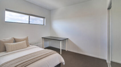 10/45 Clarence Road INDOOROOPILLY , QLD 4068 AU