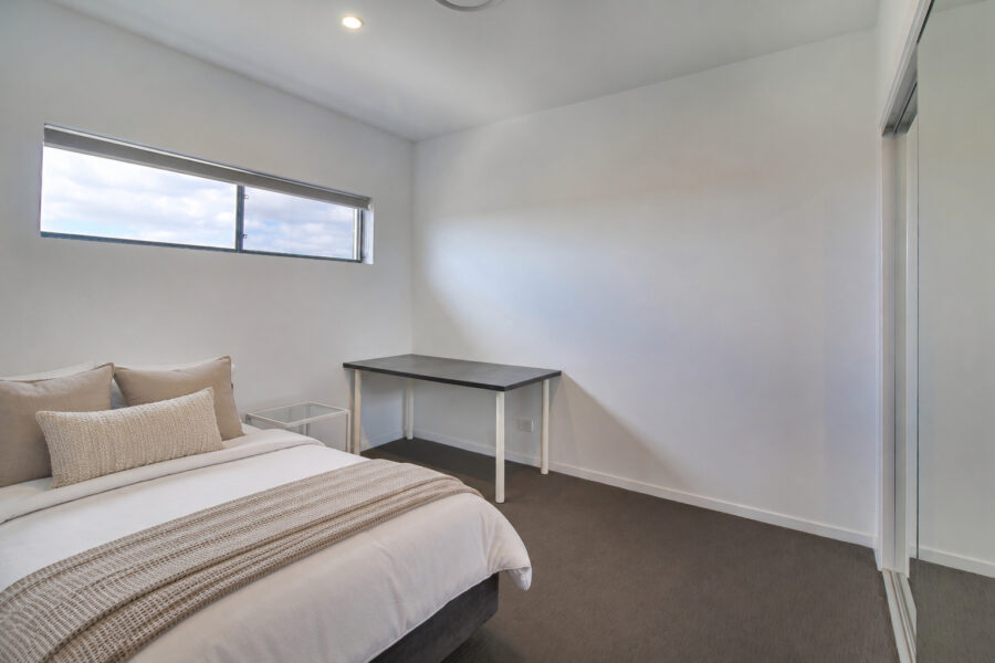 10/45 Clarence Road INDOOROOPILLY , QLD 4068 AU