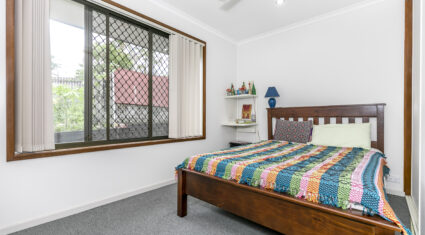25 Cressbrook Street FOREST LAKE , QLD 4078 AU